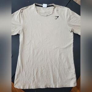 Gymshark Mens Medium Training Tee Beige Athletic Workout Performance Shirt